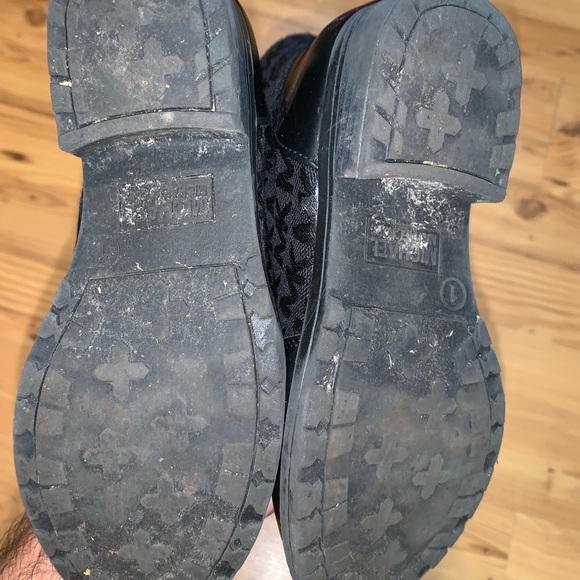 Michael Kors girls size 1 black ankle boots - Picture 4 of 4